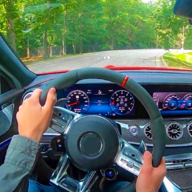 《Racing in Car 2021破解版》