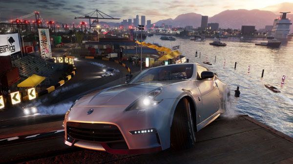 飆酷車神:轟鳴盛典官方中文版 v1.0